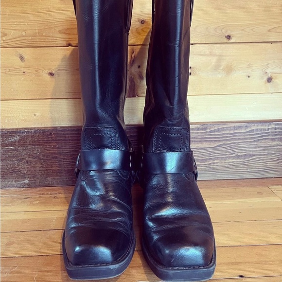 Cabelas Motorcyle Boots (US 9) - Picture 3 of 3